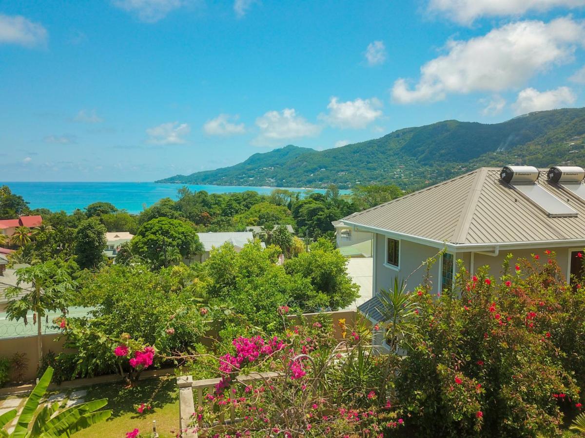 Apartamento Whispering Palms Bel Ombre Exterior foto