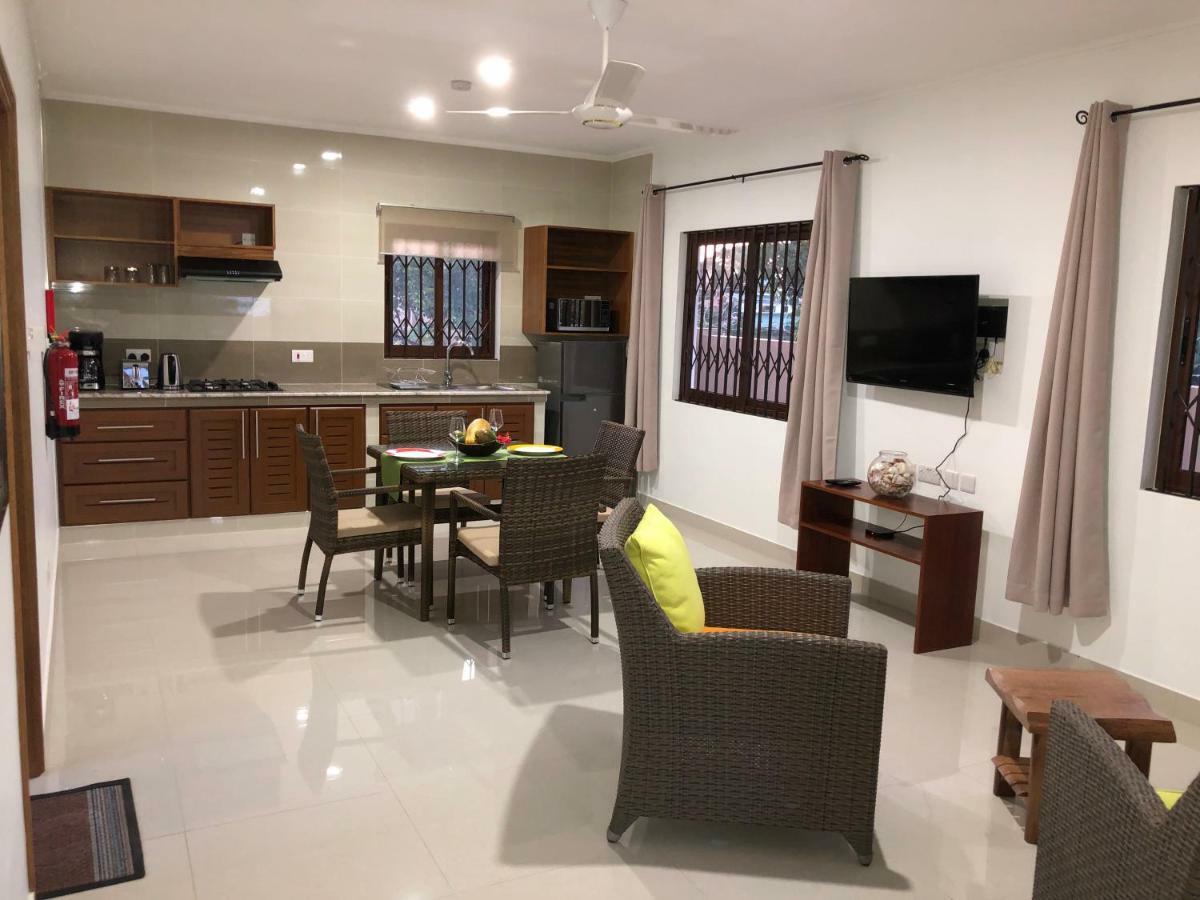 Apartamento Whispering Palms Bel Ombre Exterior foto